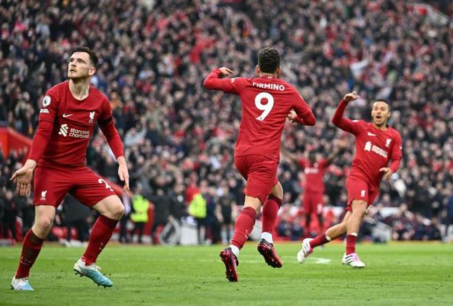 门神手刃旧主奥尔莫世界波，巴萨2-0笑傲德比夺8连胜，皇马空欢喜