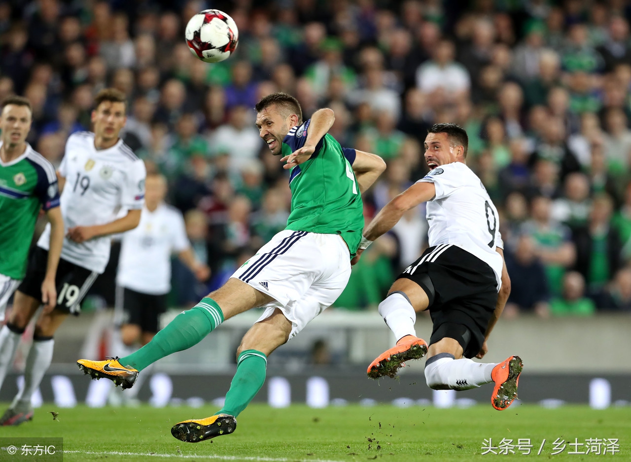 快船31分惨败！布朗50+5创纪录，小卡22+3怀特爆发，哈登18+3全队最低