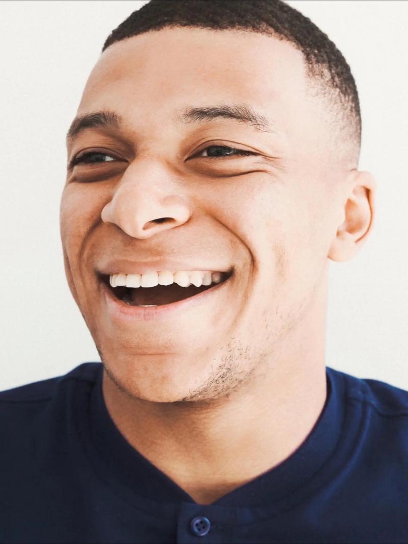 [国内足球]拉米罗：每个人都应该为自己感到骄傲